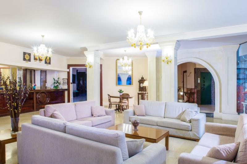 Korfu Paleokastrista utazás Hotel Paleo Artnouveau