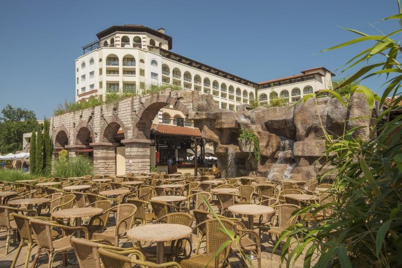 Napospart utazás Cooks Club Sunny Beach Hotel