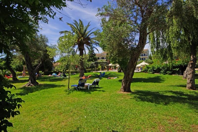 Korfu Moriatika utazás Delfinia Hotel