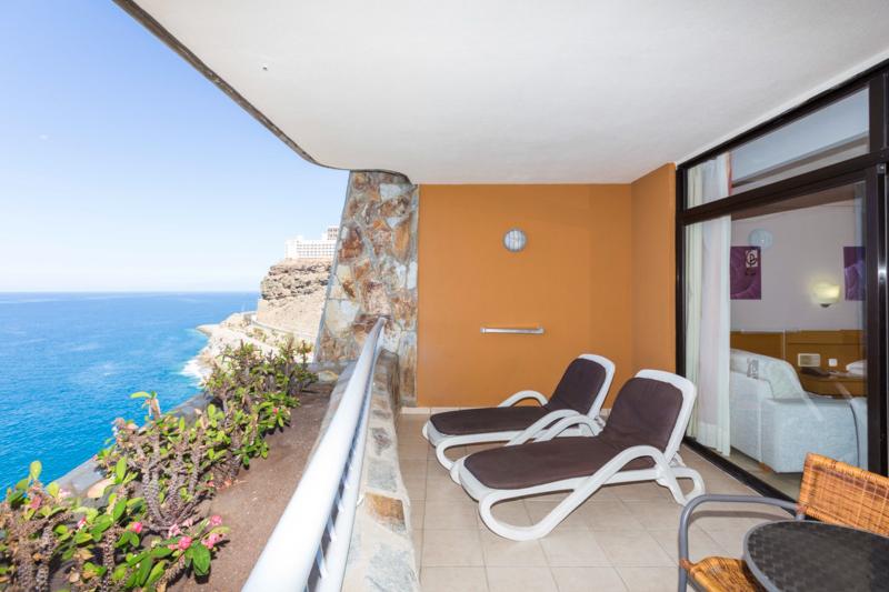 Gran Canaria Puerto Rico utazás Gloria Palace Amadores Thalasso Hotel