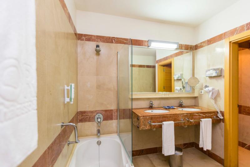 Gran Canaria Puerto Rico utazás Gloria Palace Amadores Thalasso Hotel