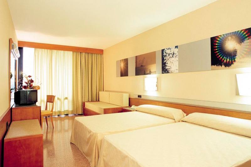 Costa Blanca utazás Gran Hotel Bali