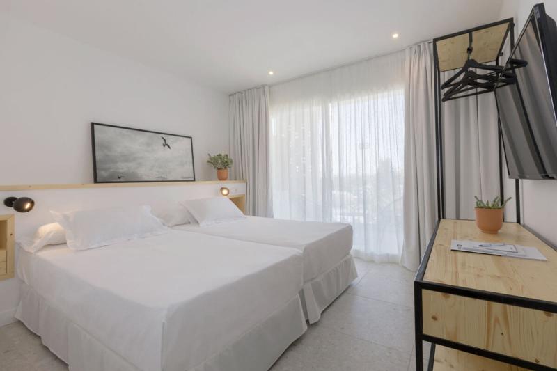 Mallorca utazás Hm Ayron Park