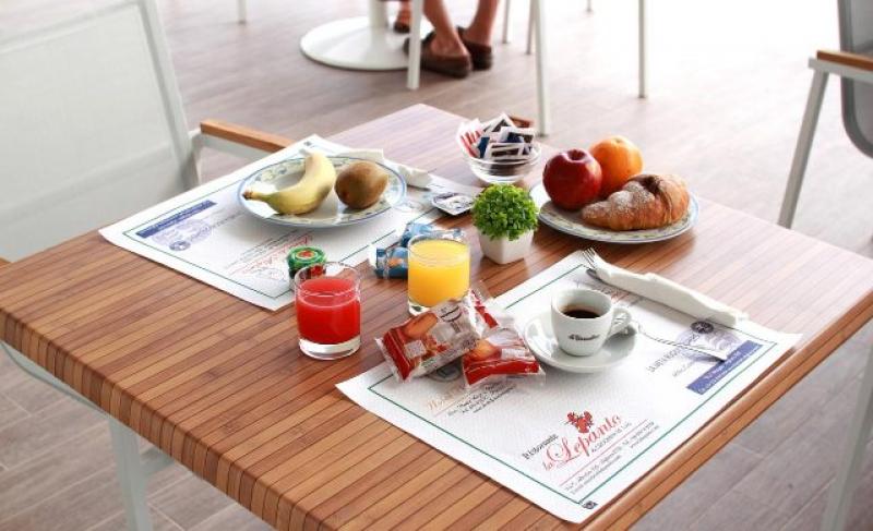 Szardínia Alghero utazás Hotel Alma