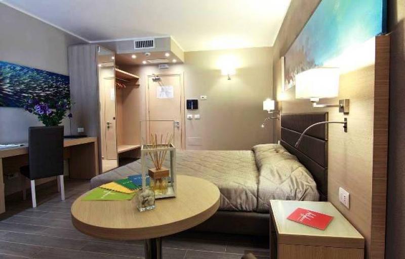 Szardínia Alghero utazás Hotel Alma