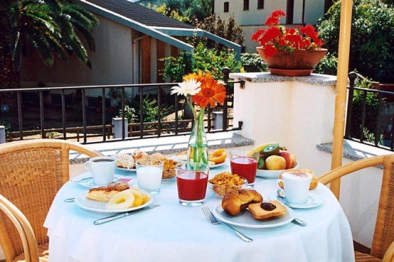 Szardínia utazás Hotel Angedras