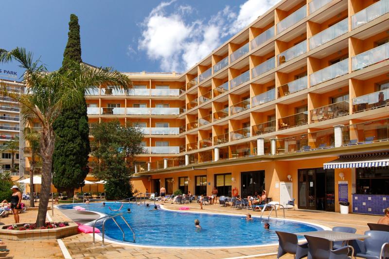 Costa Brava Calella utazás Hotel Bon Repos