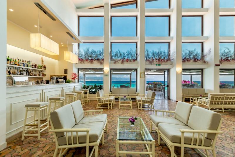 Szardínia Alghero utazás Hotel Dei Pini