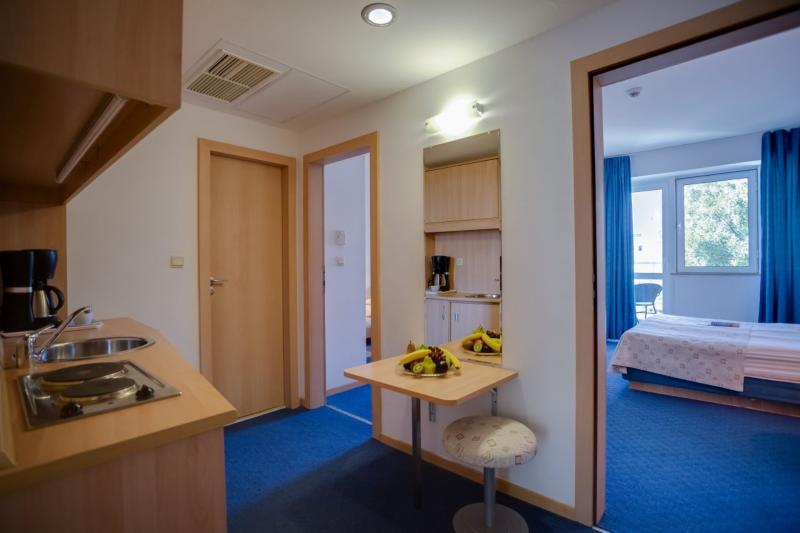 Napospart utazás Hotel Grand Victoria