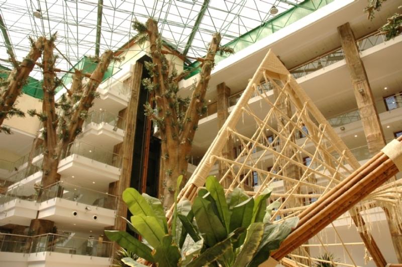 Costa Del Sol Benalmadena utazás Hotel Holiday Polynesia