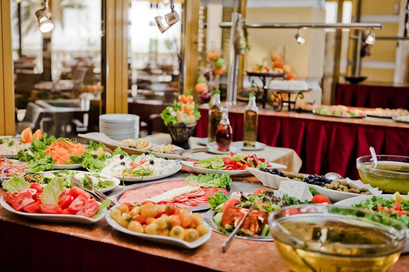 Napospart utazás Hotel Imperial Palace