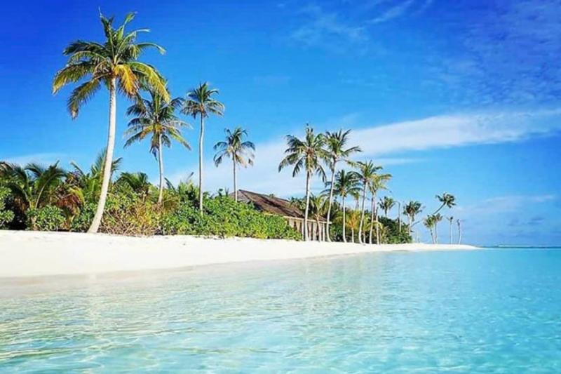 Maldív-szigetek utazás Hotel Innahura Maldives Resort