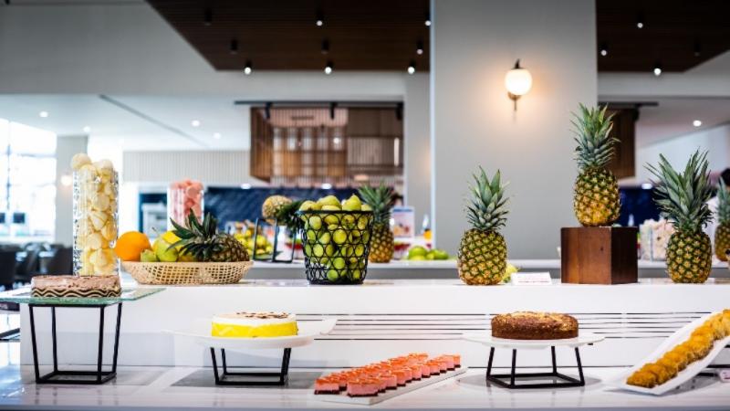 Dél-Ciprus Paphos utazás Hotel Louis Phaethon Beach