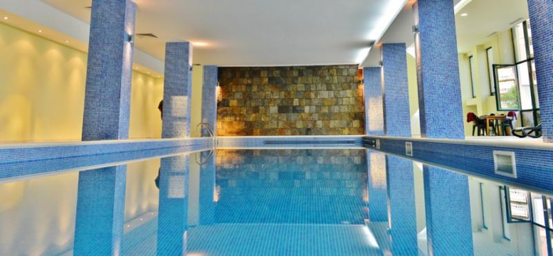 Napospart utazás Hotel Marvel