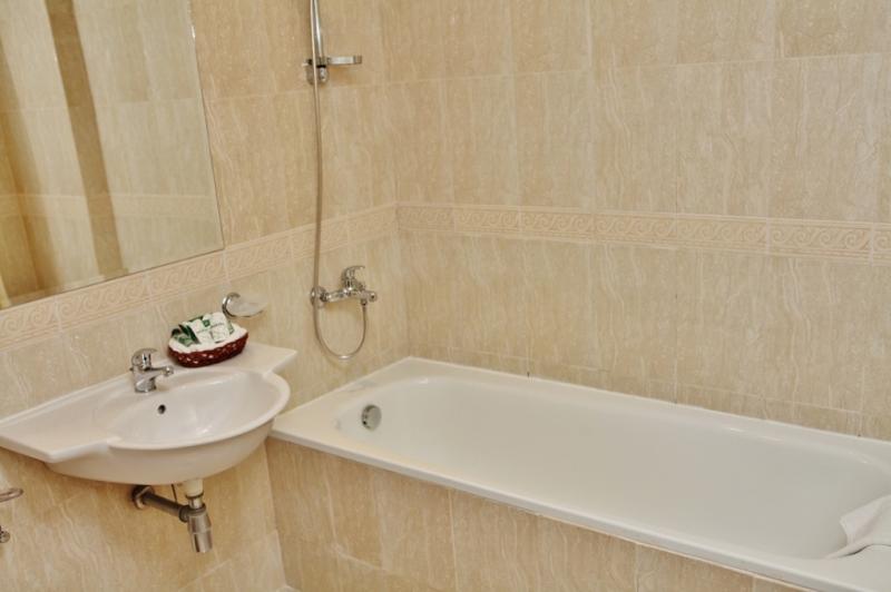 Napospart utazás Hotel Marvel