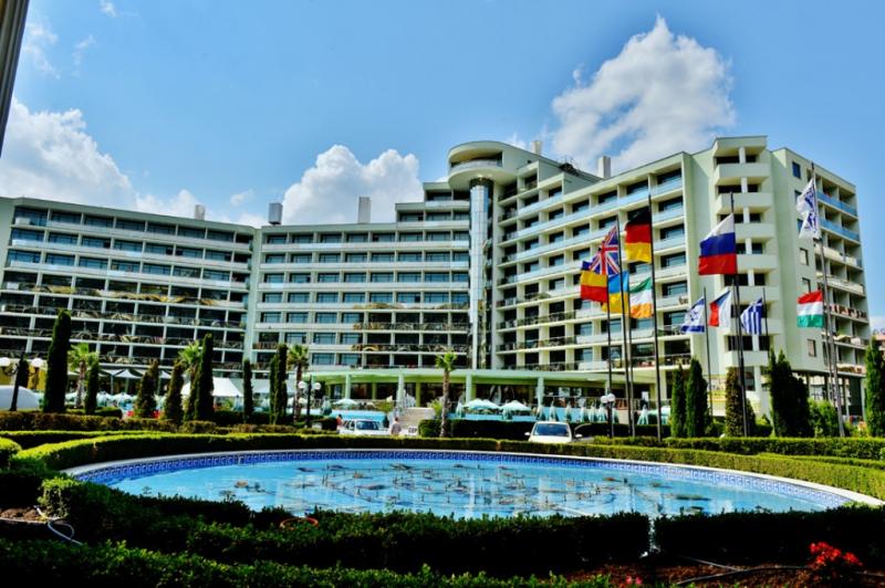 Napospart utazás Hotel Marvel