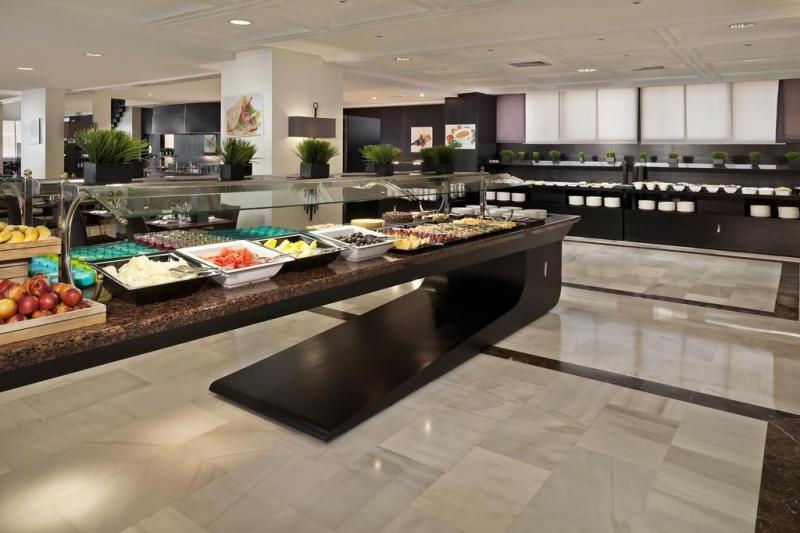 Costa Del Sol Torremolinos utazás Hotel Melia