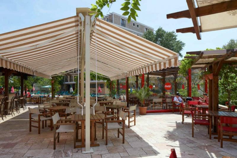 Napospart utazás Hotel Mena Palace