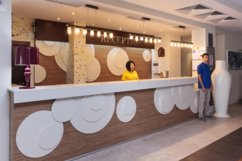 Napospart utazás Hotel Meridian