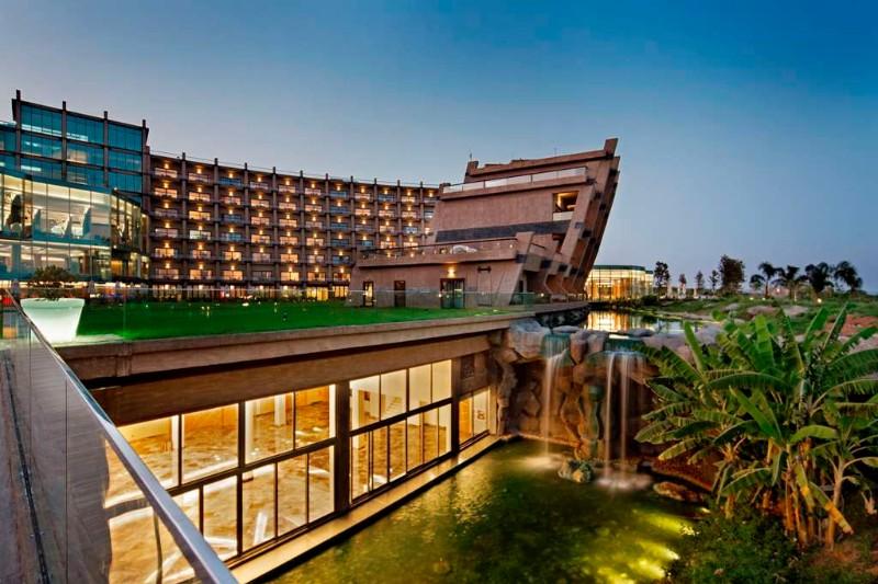 Ciprus utazás Hotel Noah’s Ark