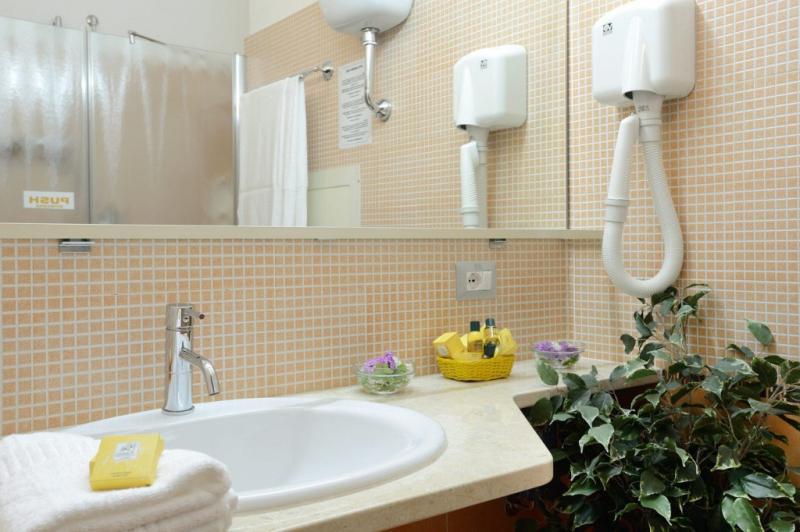 Szardínia Alghero utazás Hotel Oasis