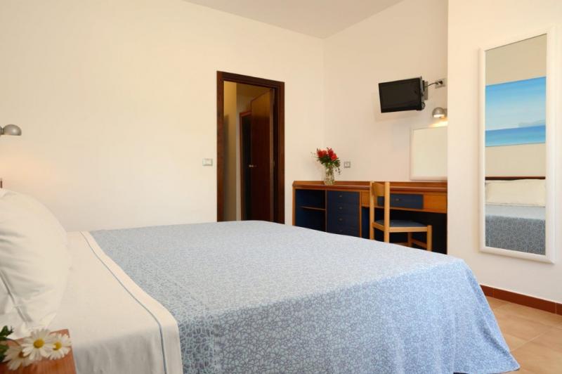 Szardínia Alghero utazás Hotel Oasis