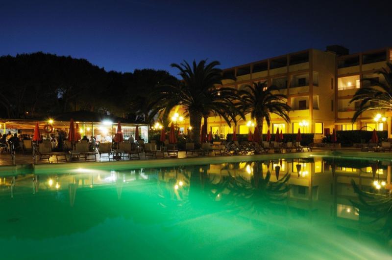 Szardínia Alghero utazás Hotel Oasis