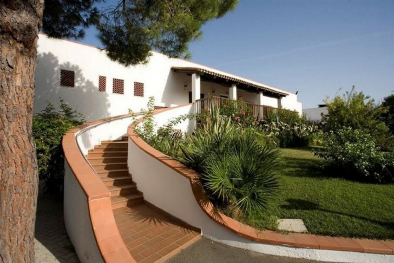 Szardínia Alghero utazás Hotel Portoconte