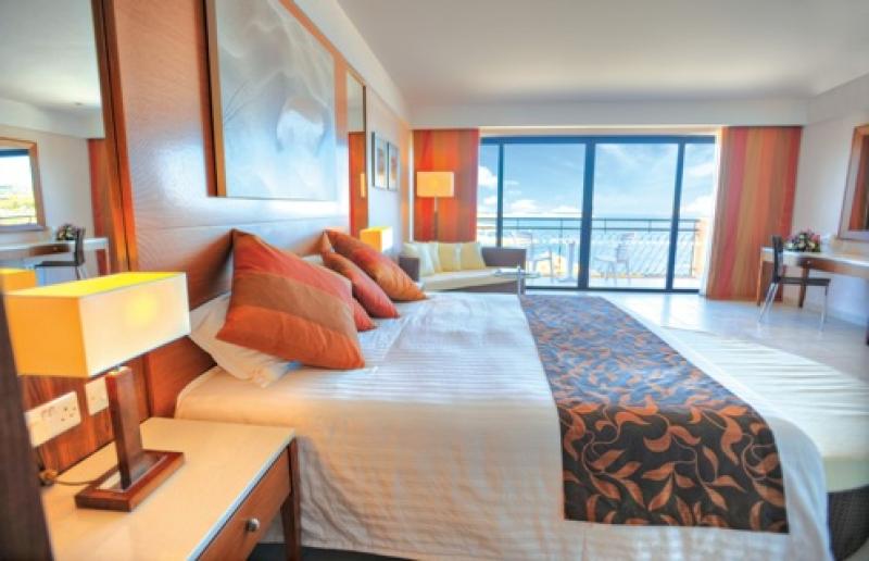 Málta utazás Hotel Ramla Bay
