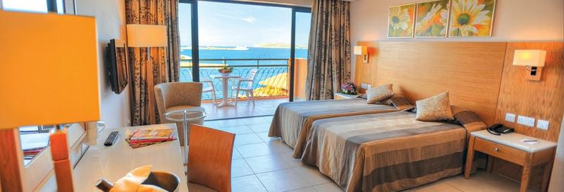 Málta utazás Hotel Ramla Bay