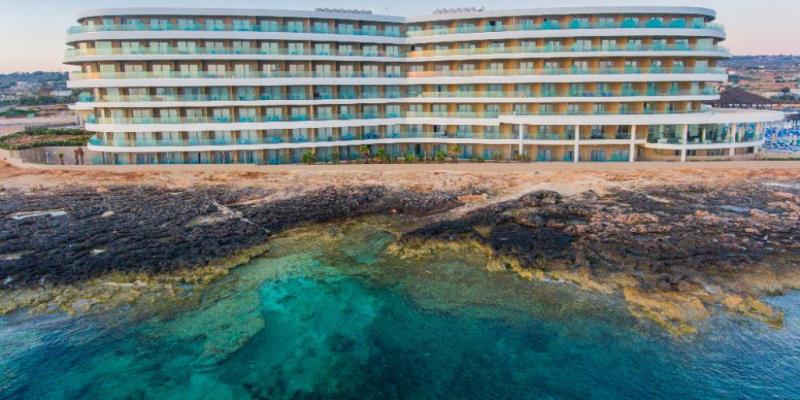 Málta utazás Hotel Ramla Bay