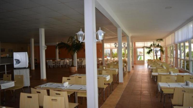 Napospart utazás Hotel Riva