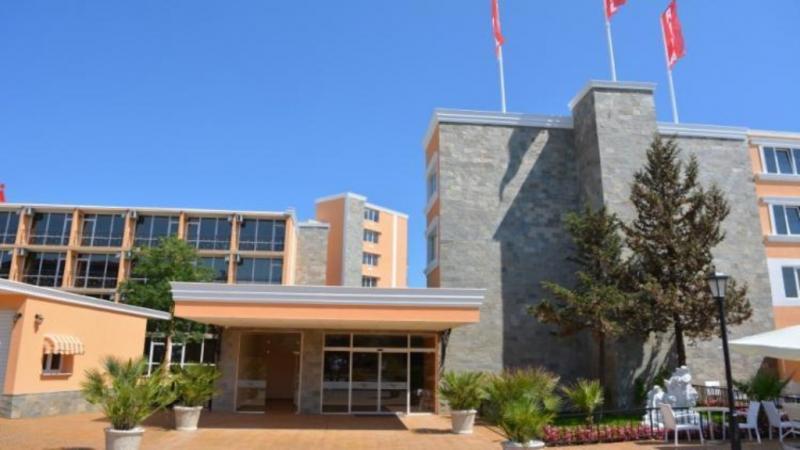 Napospart utazás Hotel Riva