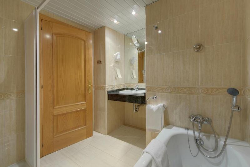 Costa Del Sol Torremolinos utazás Hotel Sol Don Marco