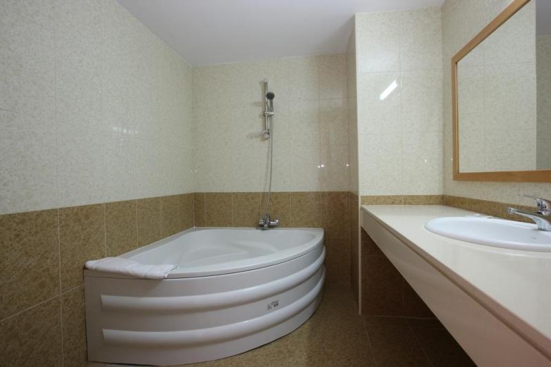 Dél-Ciprus Paphos utazás Hotel Veronica