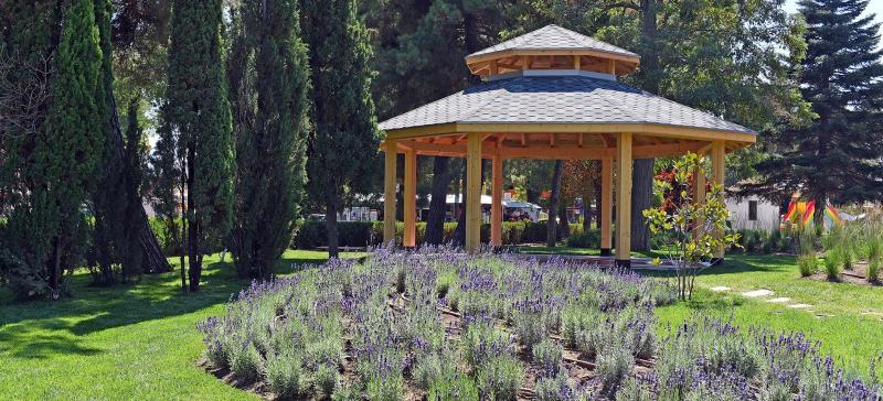 Napospart utazás Ihot@l