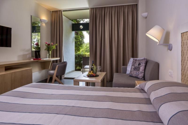 Korfu Kontokali utazás Kontokali Bay Resort