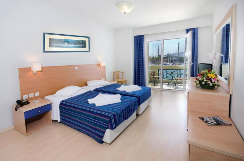 Kos utazás Kosta Palace Hotel