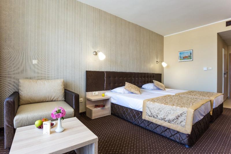 Napospart utazás Laguna Park & Aqua Club Hotel