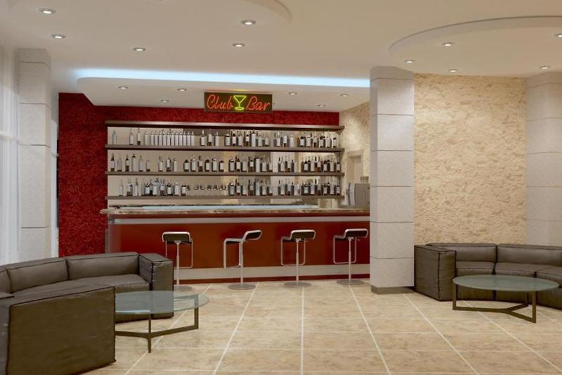 Napospart utazás Maria Palace