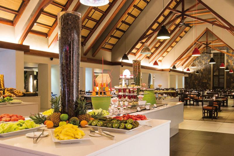 Mauritius utazás Maritim Crystal Beach Hotel