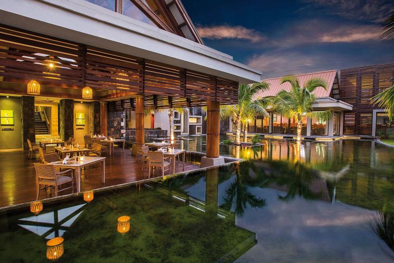 Mauritius utazás Maritim Crystal Beach Hotel