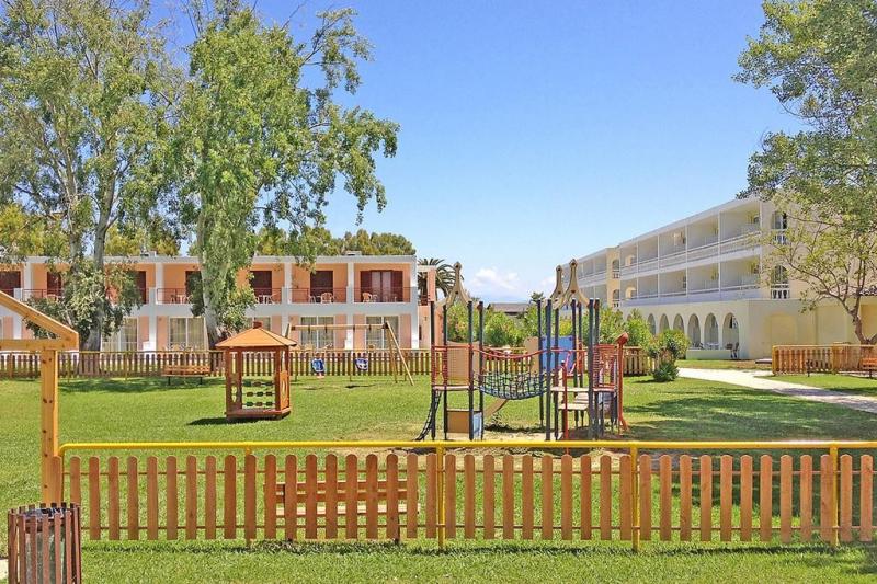 Korfu Messonghi utazás Messonghi Beach