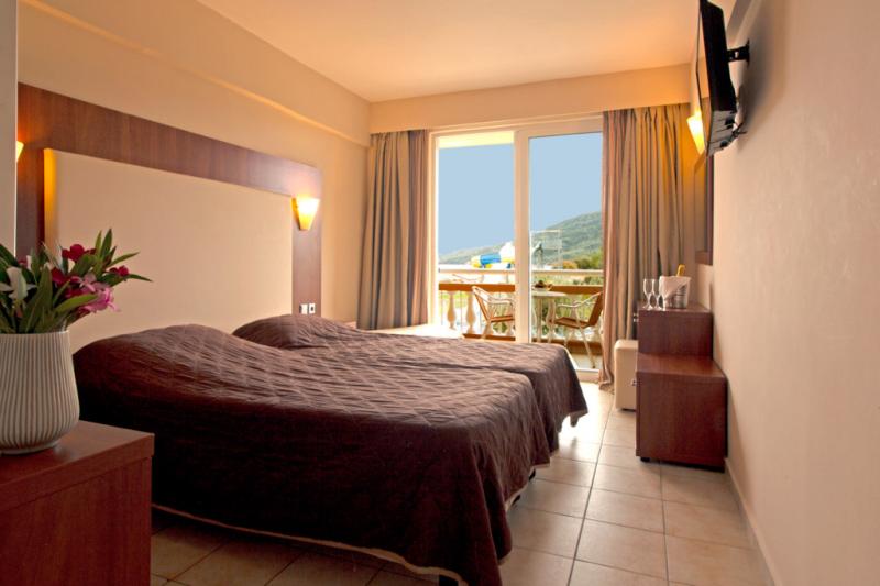 Korfu Messonghi utazás Messonghi Beach