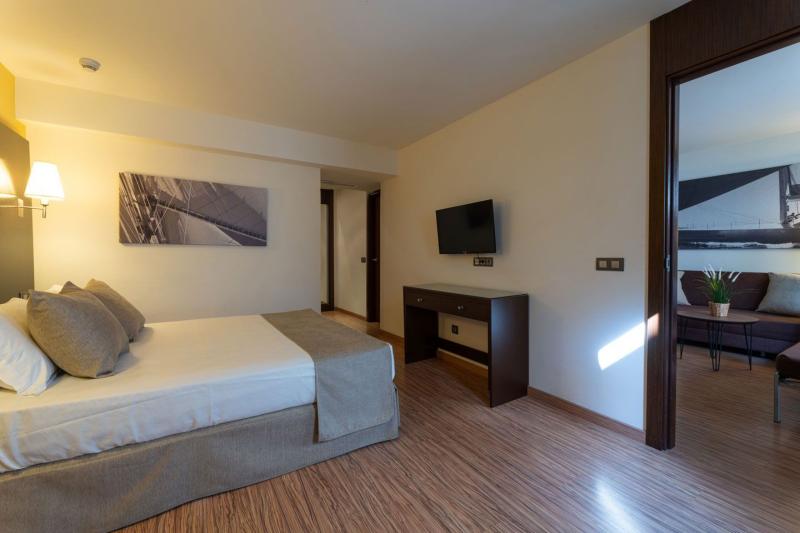 Mallorca utazás Nautic Hotel & Spa