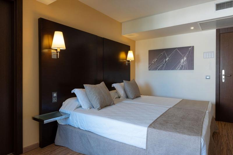 Mallorca utazás Nautic Hotel & Spa