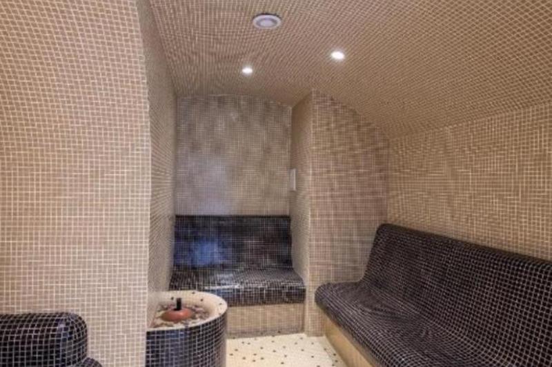 Napospart utazás Neptun Beach Hotel