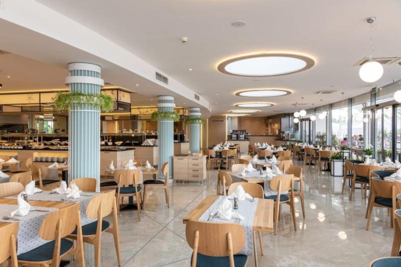 Napospart utazás Neptun Beach Hotel