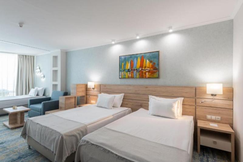 Napospart utazás Neptun Beach Hotel