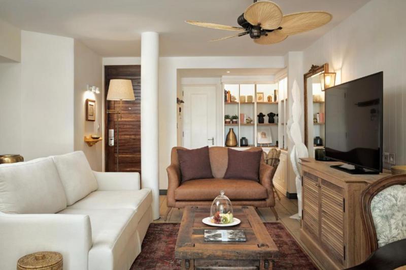 Mauritius utazás Paradise Cove Boutique Hotel